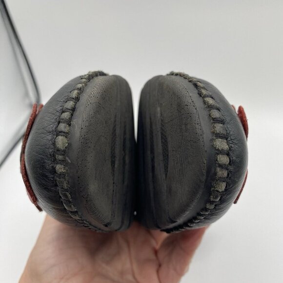 Red Dragonfly Floral Appliqué Black Leather Loafers US Size 5.5, Chinese Sz 225 - Picture 11 of 14